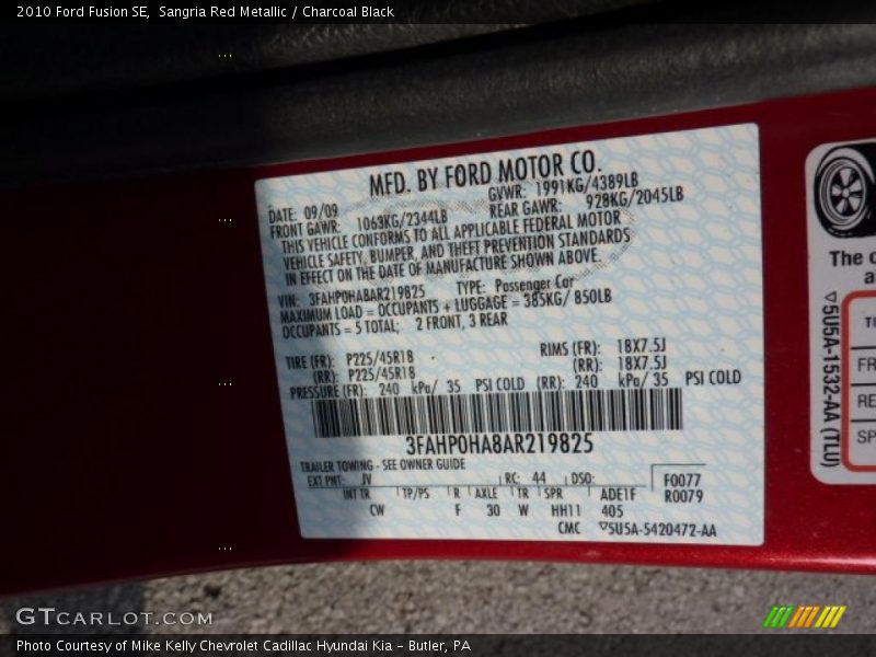 Sangria Red Metallic / Charcoal Black 2010 Ford Fusion SE