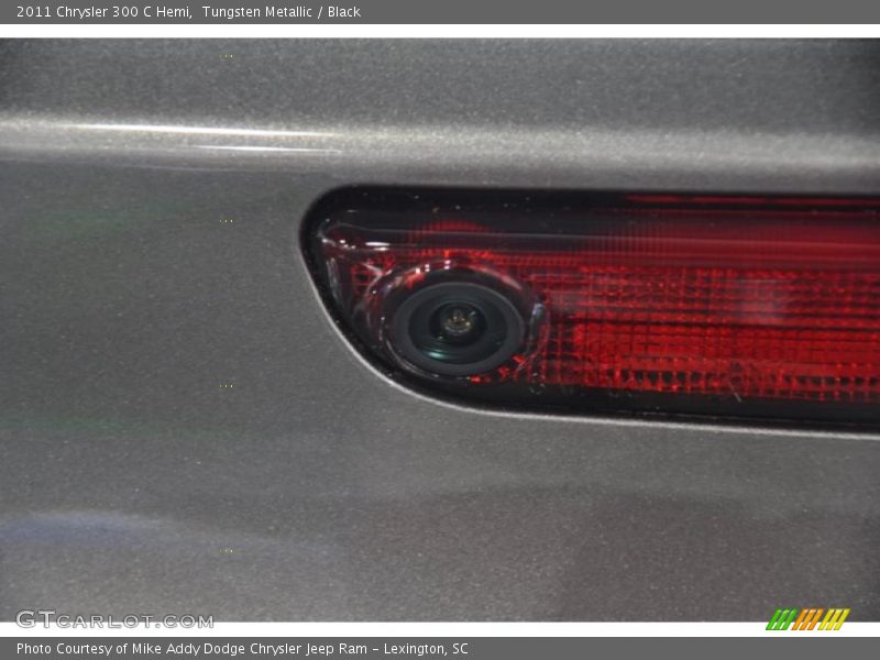Tungsten Metallic / Black 2011 Chrysler 300 C Hemi