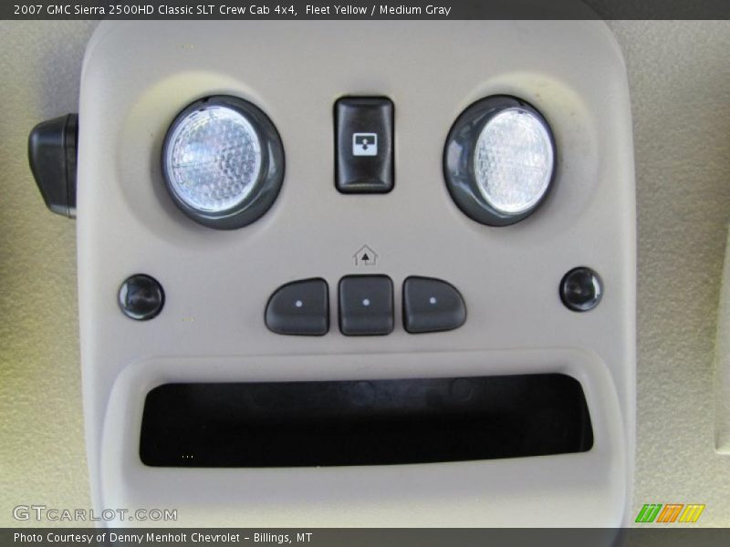 Controls of 2007 Sierra 2500HD Classic SLT Crew Cab 4x4