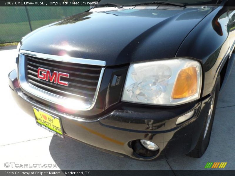 Onyx Black / Medium Pewter 2002 GMC Envoy XL SLT