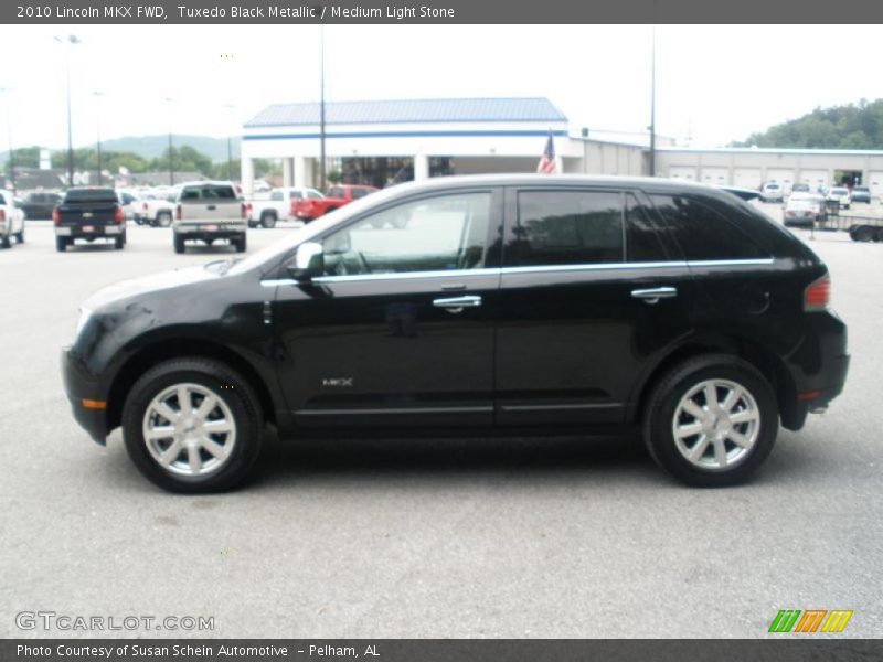 Tuxedo Black Metallic / Medium Light Stone 2010 Lincoln MKX FWD
