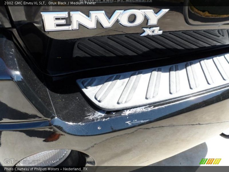 Onyx Black / Medium Pewter 2002 GMC Envoy XL SLT