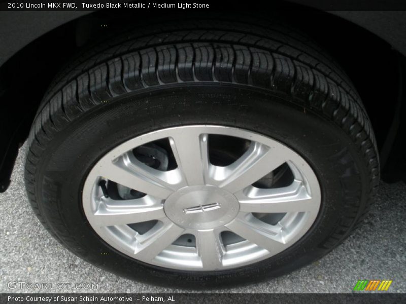 Tuxedo Black Metallic / Medium Light Stone 2010 Lincoln MKX FWD
