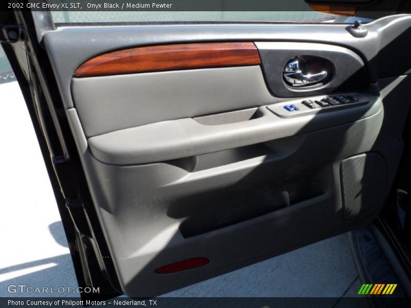 Onyx Black / Medium Pewter 2002 GMC Envoy XL SLT