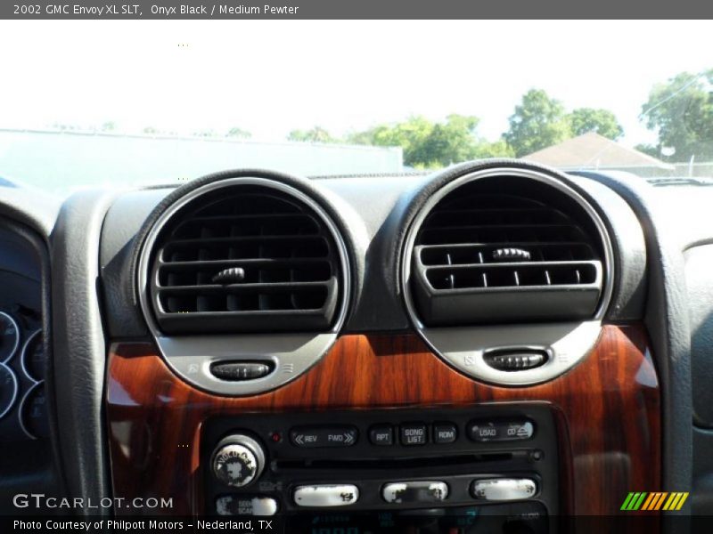 Onyx Black / Medium Pewter 2002 GMC Envoy XL SLT