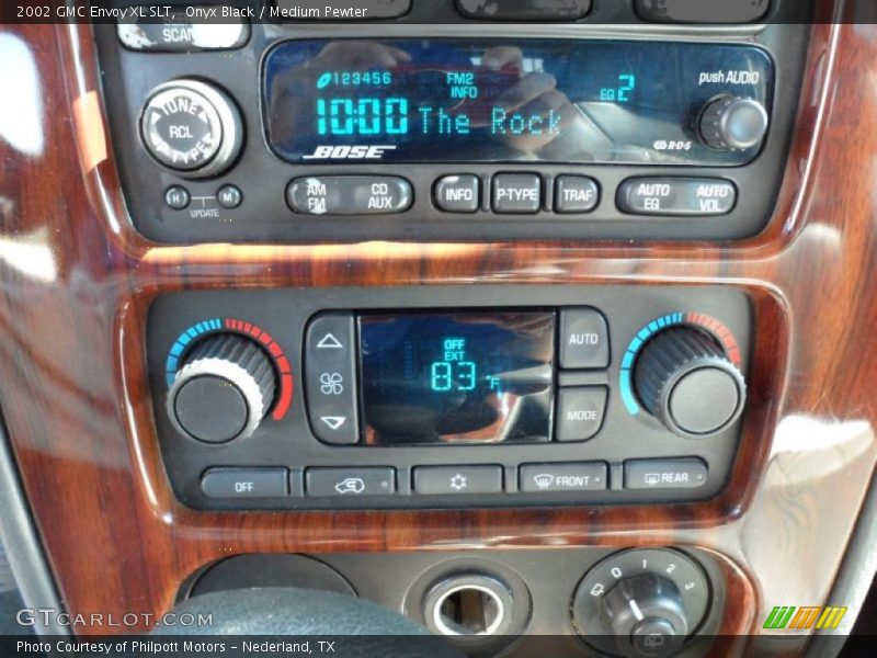 Controls of 2002 Envoy XL SLT