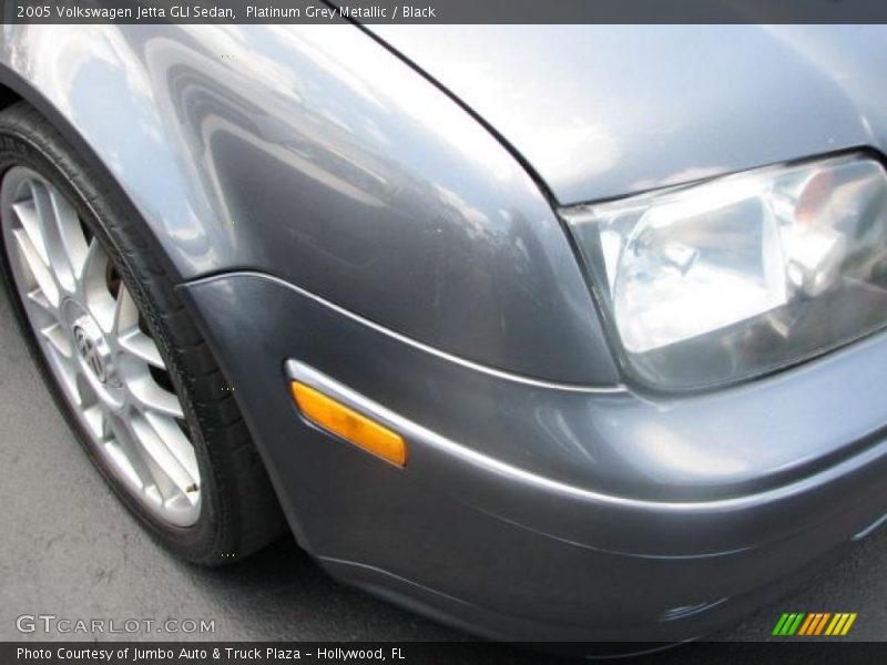 Platinum Grey Metallic / Black 2005 Volkswagen Jetta GLI Sedan