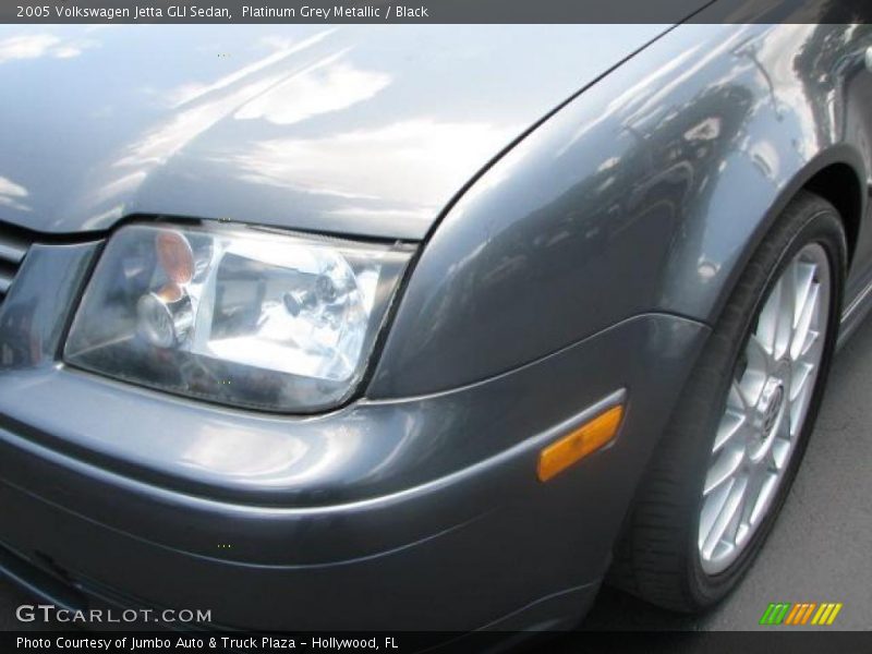 Platinum Grey Metallic / Black 2005 Volkswagen Jetta GLI Sedan