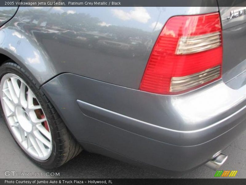 Platinum Grey Metallic / Black 2005 Volkswagen Jetta GLI Sedan