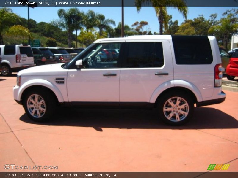 Fuji White / Almond/Nutmeg 2011 Land Rover LR4 V8