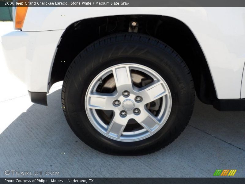 Stone White / Medium Slate Gray 2006 Jeep Grand Cherokee Laredo