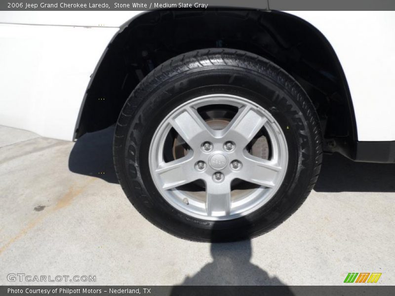 Stone White / Medium Slate Gray 2006 Jeep Grand Cherokee Laredo