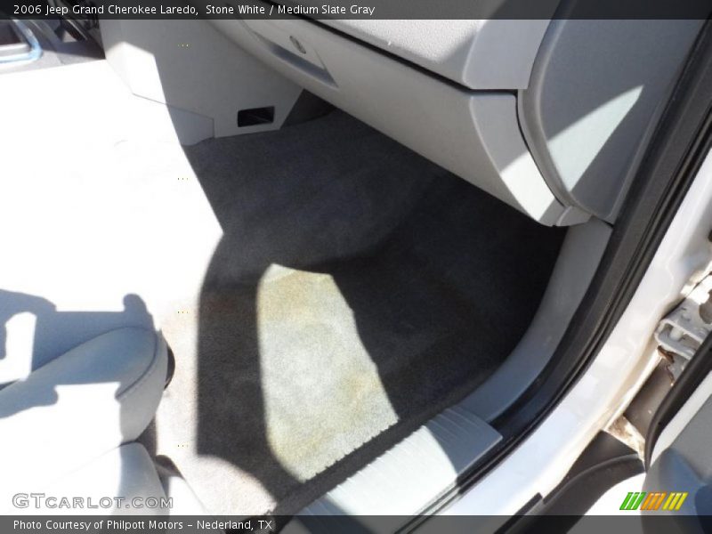 Stone White / Medium Slate Gray 2006 Jeep Grand Cherokee Laredo