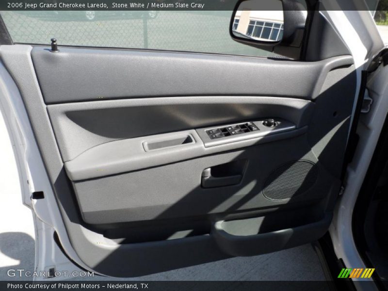 Stone White / Medium Slate Gray 2006 Jeep Grand Cherokee Laredo
