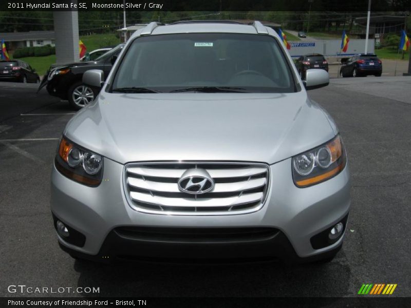Moonstone Silver / Gray 2011 Hyundai Santa Fe SE
