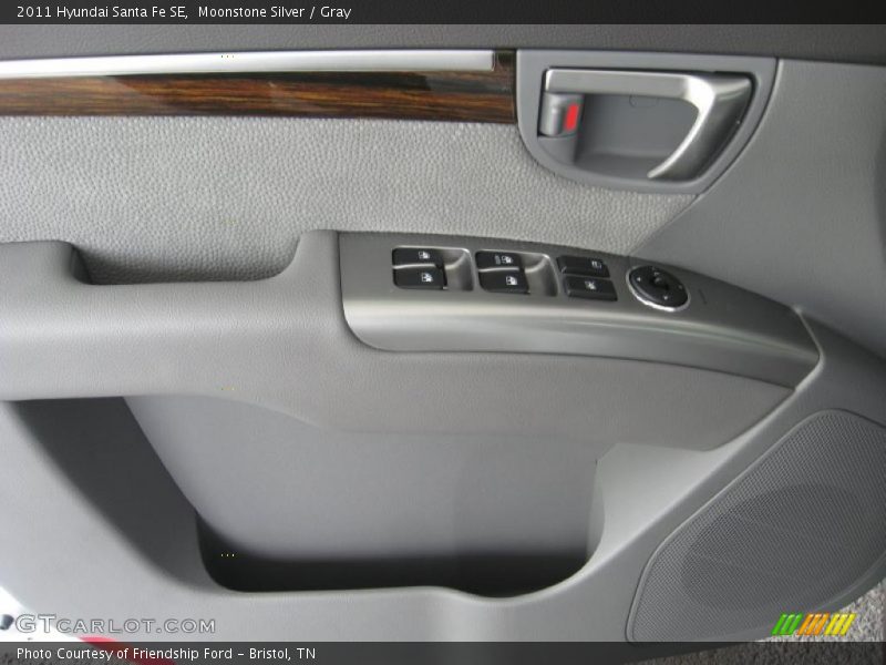 Moonstone Silver / Gray 2011 Hyundai Santa Fe SE