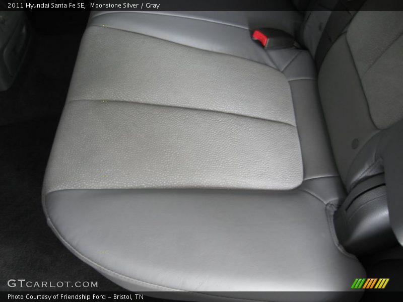 Moonstone Silver / Gray 2011 Hyundai Santa Fe SE
