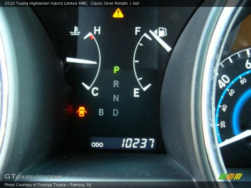Classic Silver Metallic / Ash 2010 Toyota Highlander Hybrid Limited 4WD