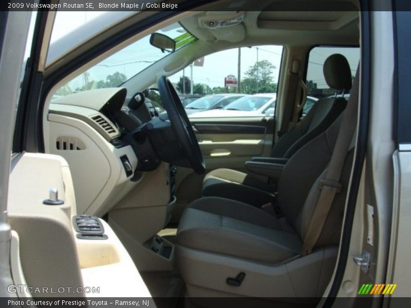 Blonde Maple / Gobi Beige 2009 Volkswagen Routan SE