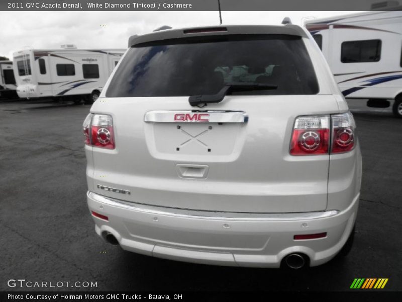White Diamond Tintcoat / Cashmere 2011 GMC Acadia Denali
