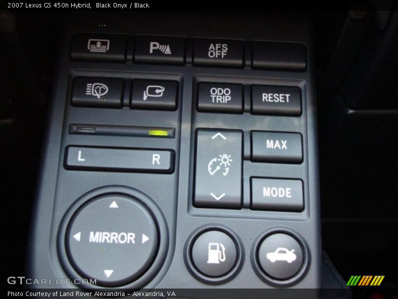 Controls of 2007 GS 450h Hybrid