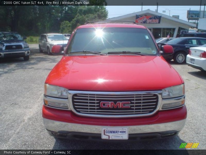 Fire Red / Medium Dark Oak 2000 GMC Yukon SLT 4x4