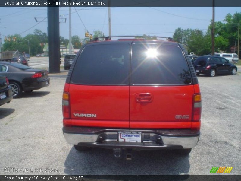 Fire Red / Medium Dark Oak 2000 GMC Yukon SLT 4x4