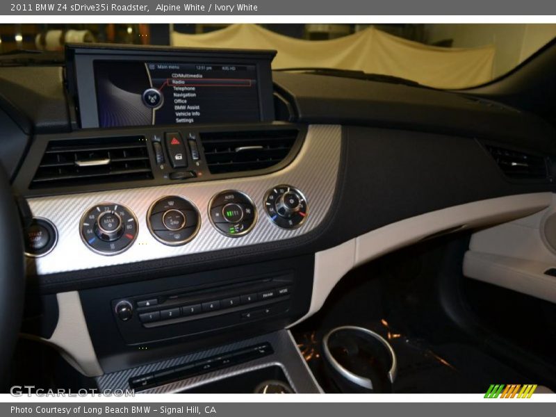 Alpine White / Ivory White 2011 BMW Z4 sDrive35i Roadster