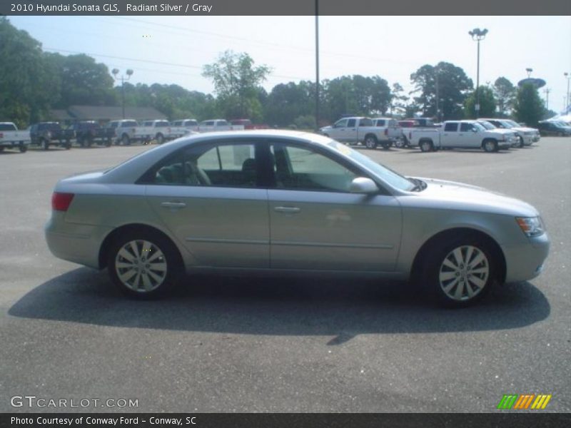 Radiant Silver / Gray 2010 Hyundai Sonata GLS