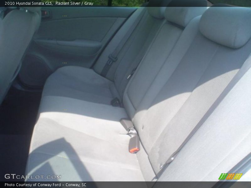 Radiant Silver / Gray 2010 Hyundai Sonata GLS