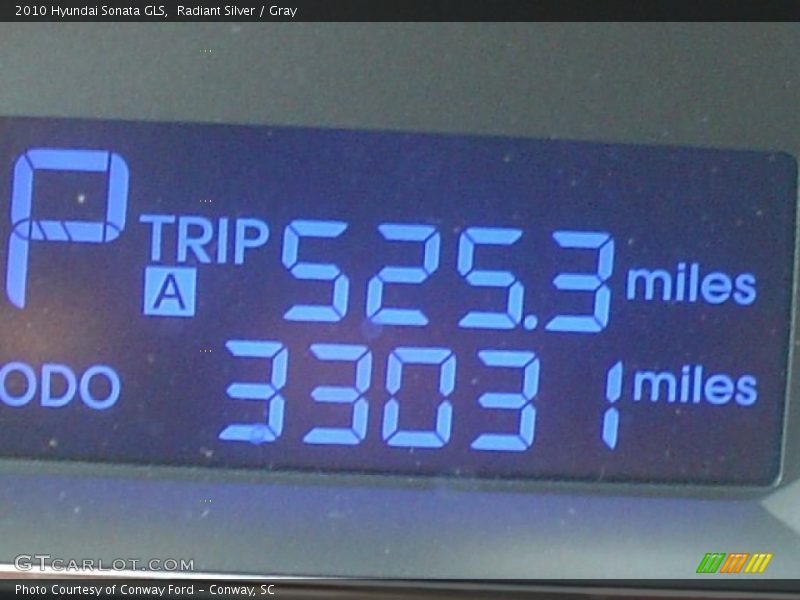 Radiant Silver / Gray 2010 Hyundai Sonata GLS