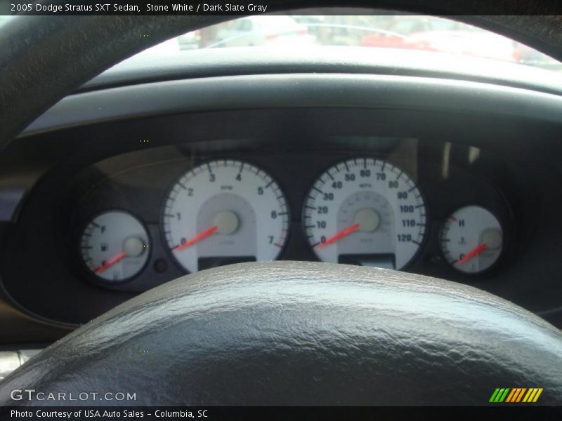 Stone White / Dark Slate Gray 2005 Dodge Stratus SXT Sedan