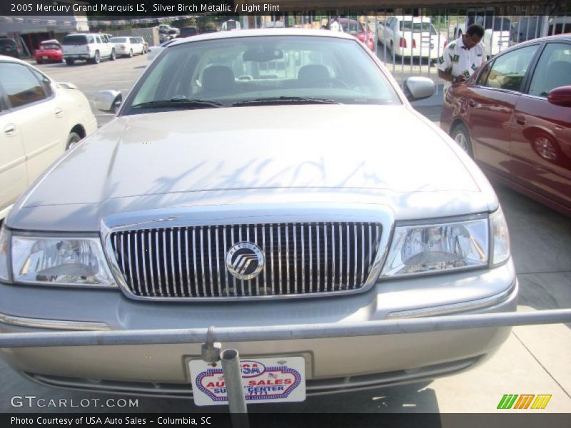 Silver Birch Metallic / Light Flint 2005 Mercury Grand Marquis LS