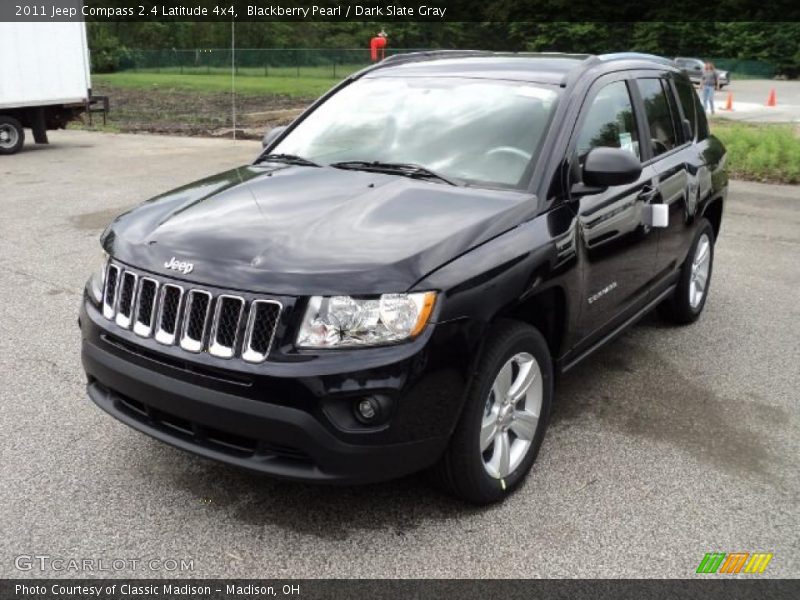 Blackberry Pearl / Dark Slate Gray 2011 Jeep Compass 2.4 Latitude 4x4