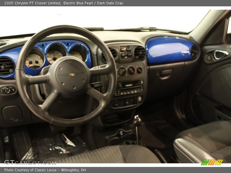 Dashboard of 2005 PT Cruiser Limited