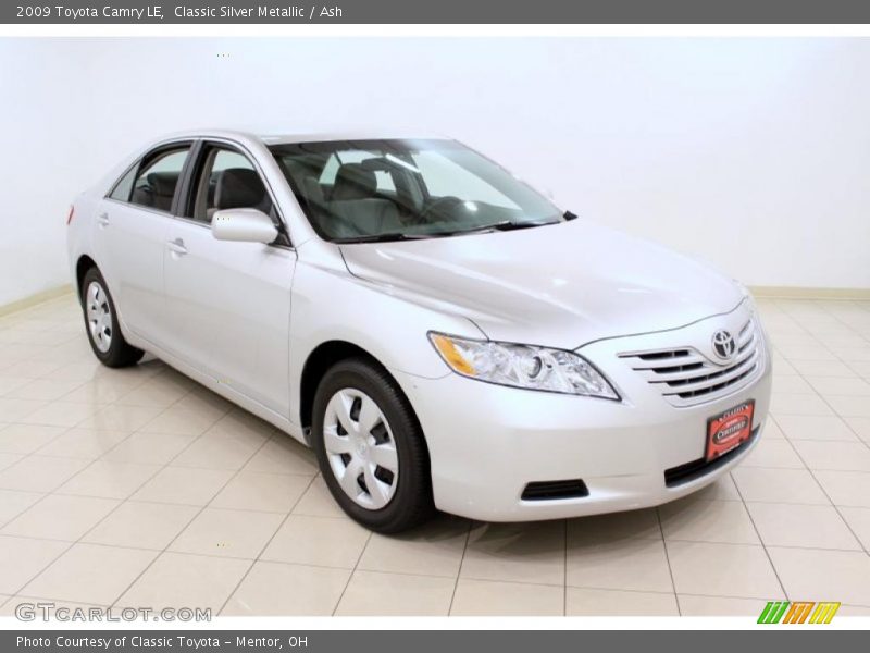 Classic Silver Metallic / Ash 2009 Toyota Camry LE