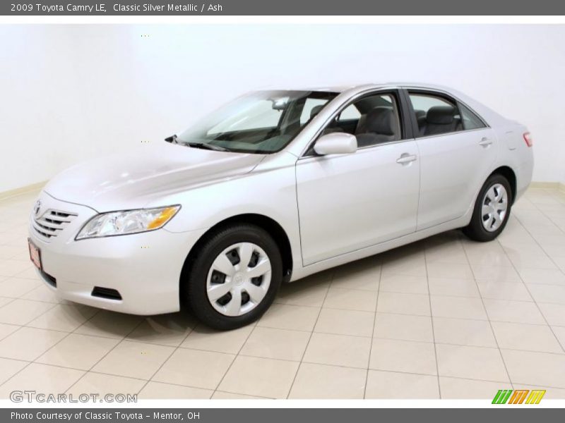 Classic Silver Metallic / Ash 2009 Toyota Camry LE