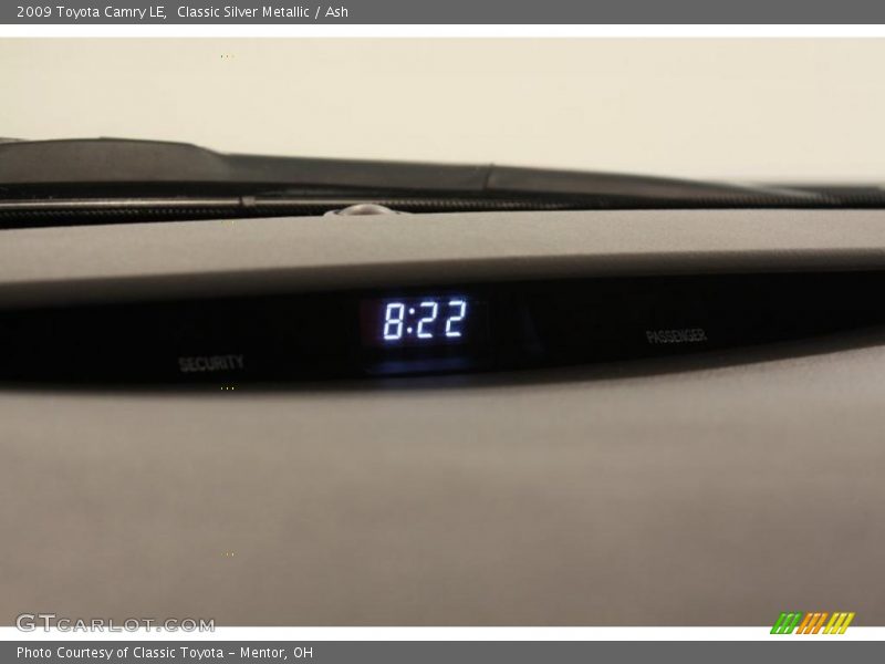 Classic Silver Metallic / Ash 2009 Toyota Camry LE
