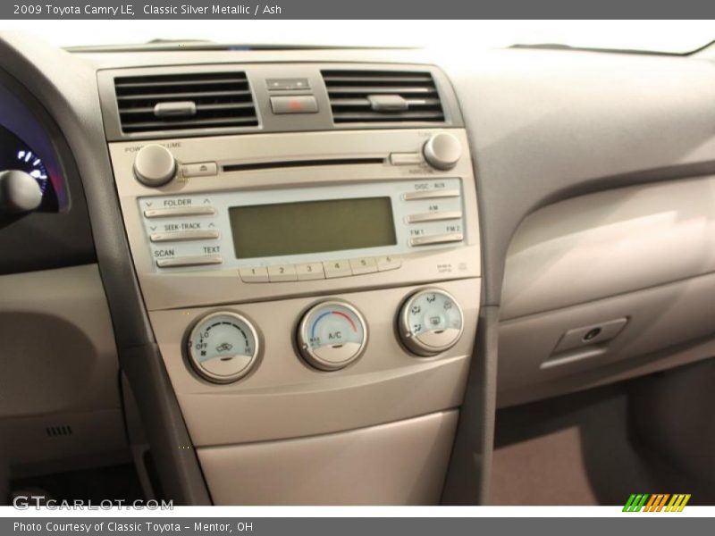 Classic Silver Metallic / Ash 2009 Toyota Camry LE
