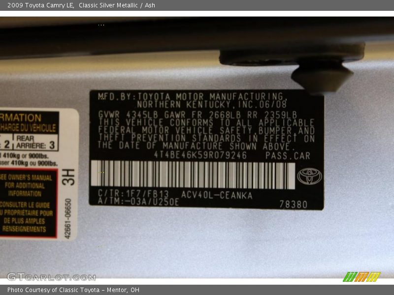 Classic Silver Metallic / Ash 2009 Toyota Camry LE