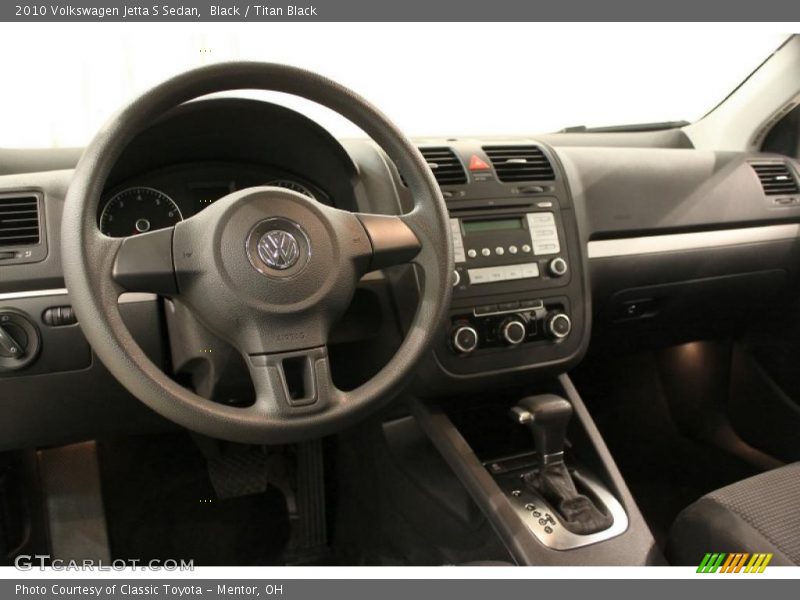 Black / Titan Black 2010 Volkswagen Jetta S Sedan