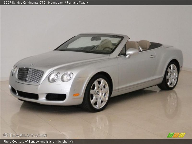 Front 3/4 View of 2007 Continental GTC 