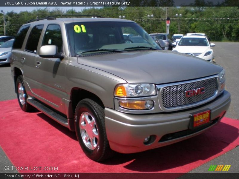 Pewter Metallic / Graphite/Medium Gray 2001 GMC Yukon Denali AWD