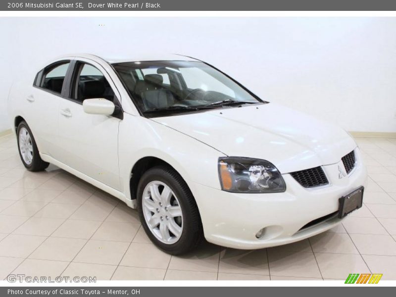 Dover White Pearl / Black 2006 Mitsubishi Galant SE