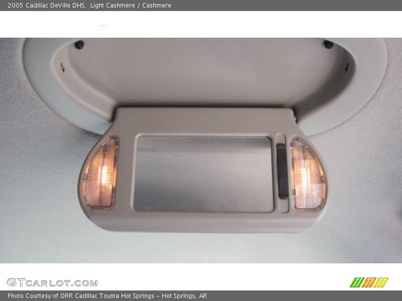 Light Cashmere / Cashmere 2005 Cadillac DeVille DHS