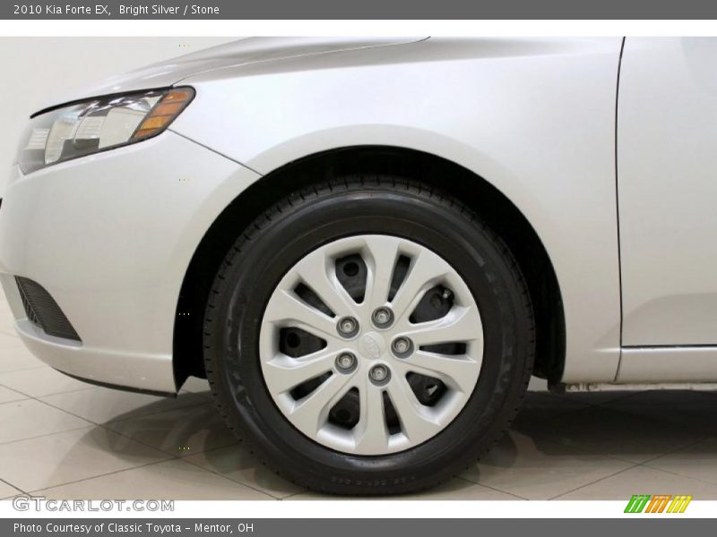 Bright Silver / Stone 2010 Kia Forte EX