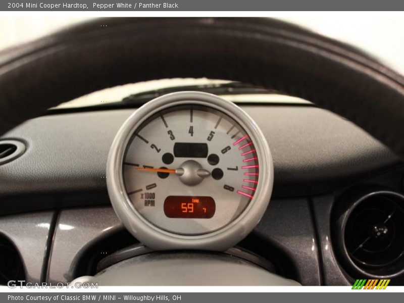 Pepper White / Panther Black 2004 Mini Cooper Hardtop