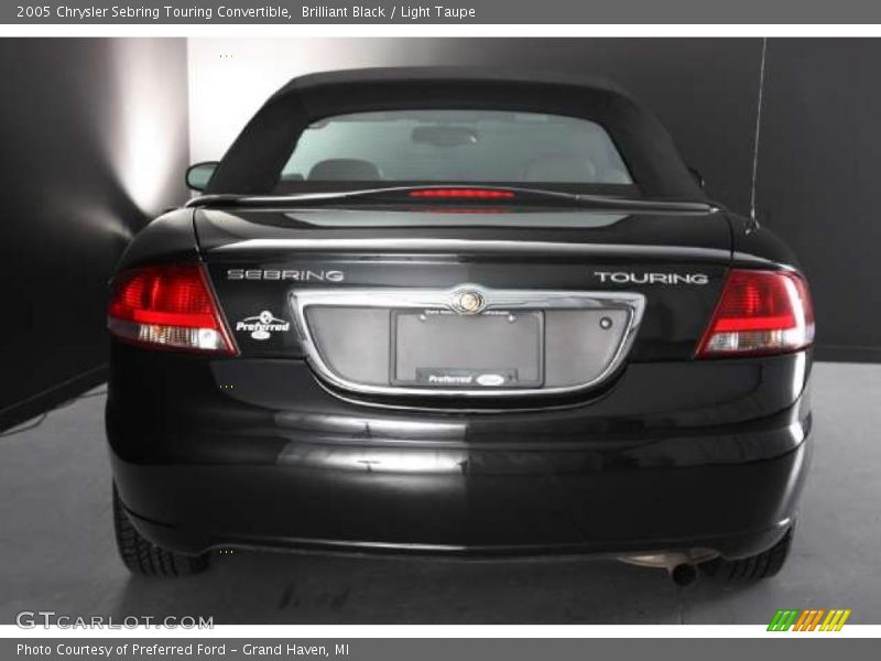 Brilliant Black / Light Taupe 2005 Chrysler Sebring Touring Convertible