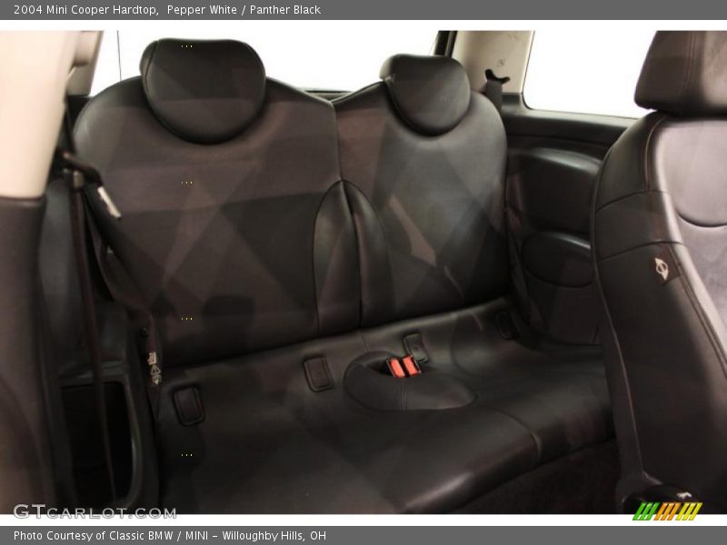 Pepper White / Panther Black 2004 Mini Cooper Hardtop