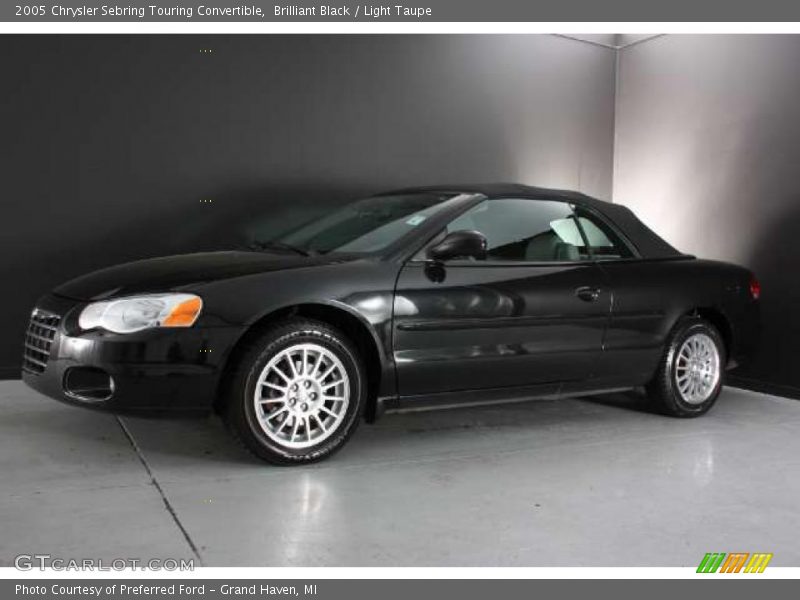 Brilliant Black / Light Taupe 2005 Chrysler Sebring Touring Convertible